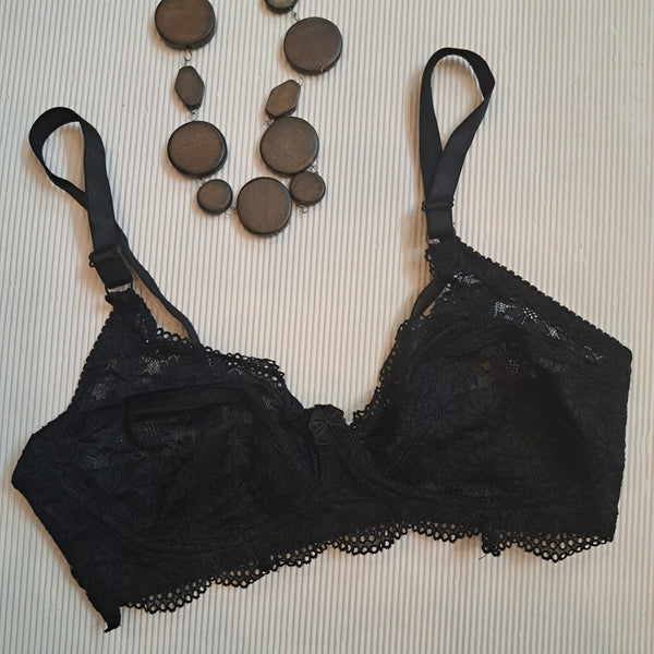 Galaxy Soft Net Bra Without Ring with Flower Lace